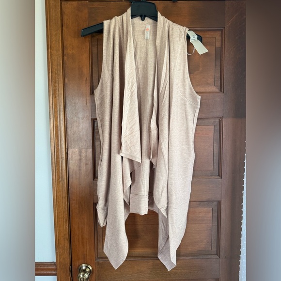 Anthropologie Light Tan Sleeveless Vest Cardigan by Mono B 🧸 - Picture 4 of 9